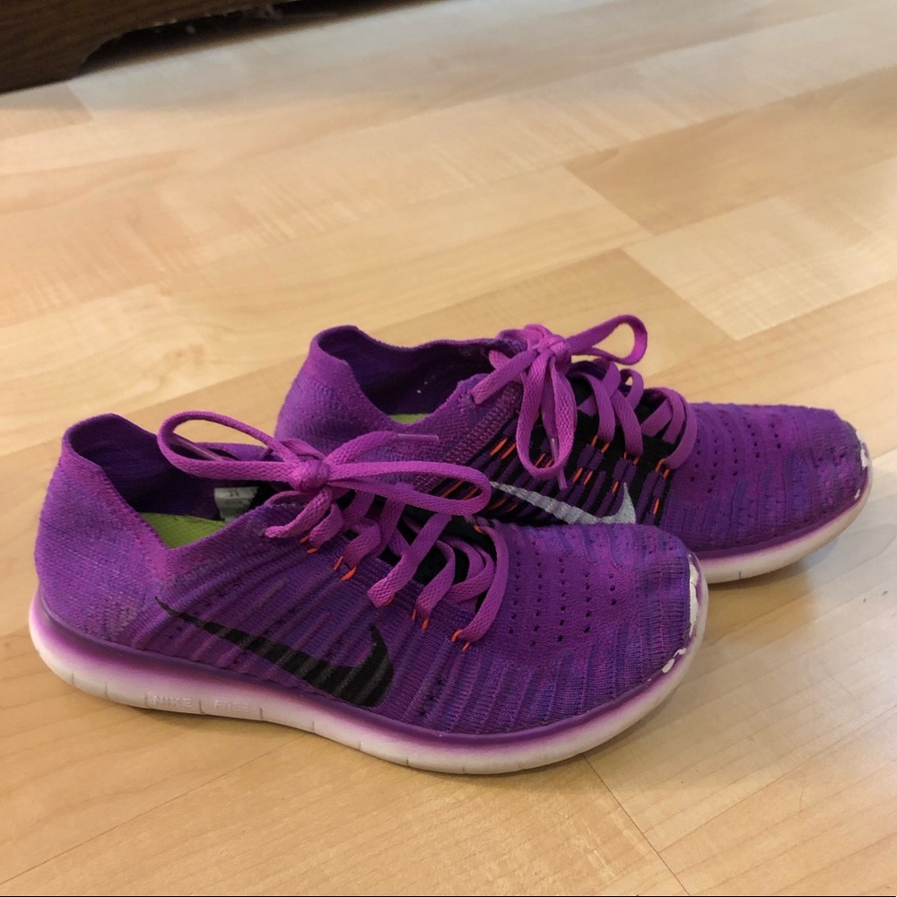 nike FlyKnits